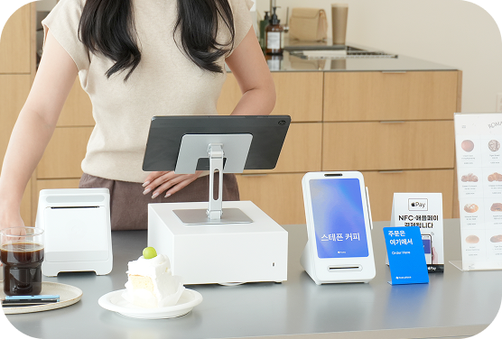 카페에 설치된 토스 태블릿 포스 실제 사용 모습